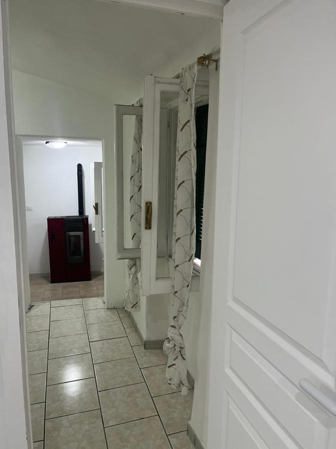 Appartement Via Garibaldi 32 à Vintimille Extérieur photo