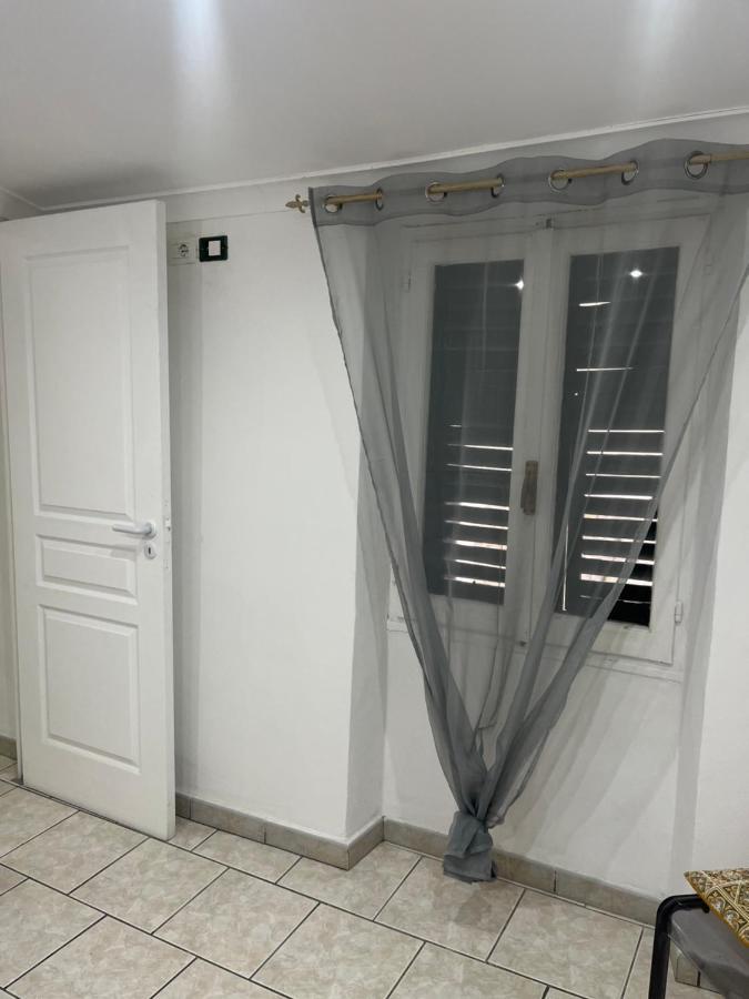 Appartement Via Garibaldi 32 à Vintimille Extérieur photo
